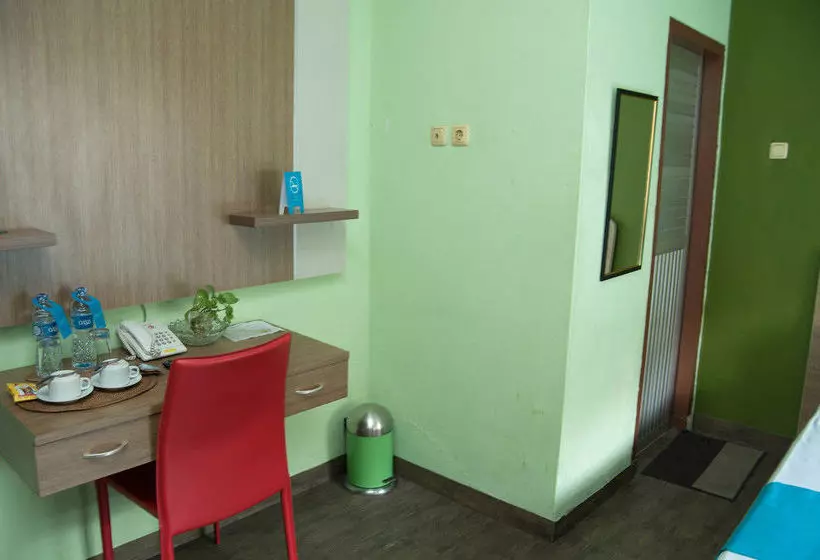 هتل Airy Eco Tanjung Pandan Pattimura 8 Belitung