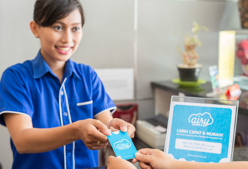 Szálloda Airy Tatura Emmy Saelan 33 Palu