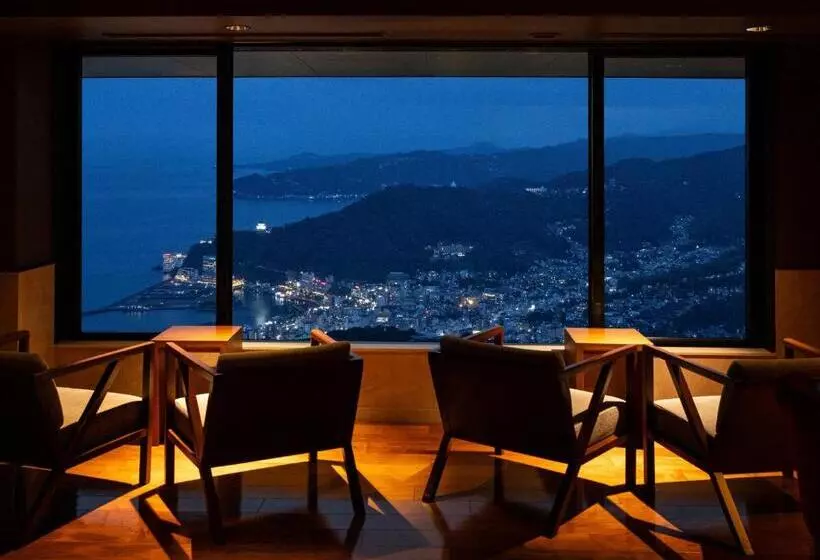 ホテル Grand Bach Atami Crescendo