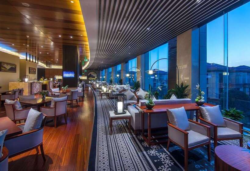 בית מלון כפרי Guizhou Howard Johnson Plaza