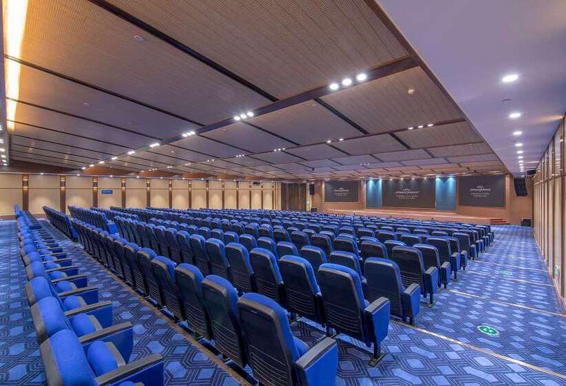 בית מלון כפרי Guizhou Howard Johnson Plaza