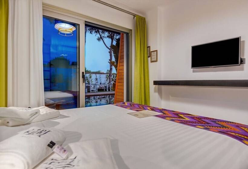 هتل Villa Kore Slow Adults Only