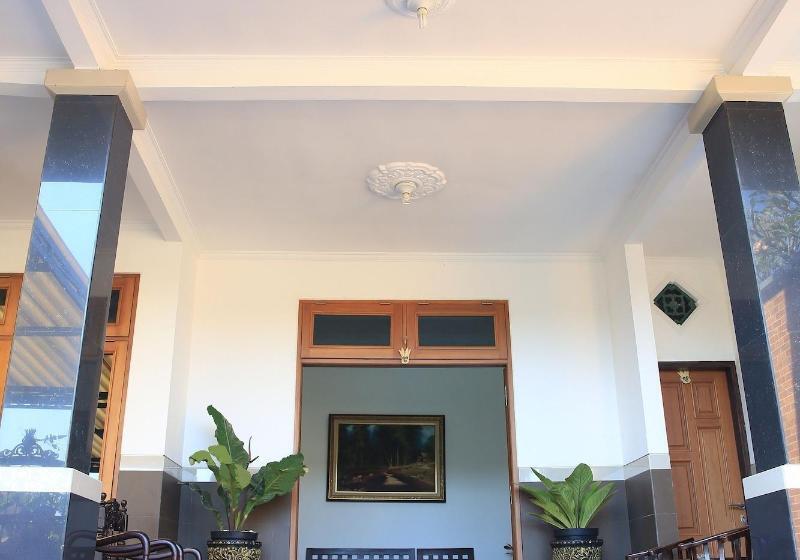 Panzió Puri Kusuma Guest House