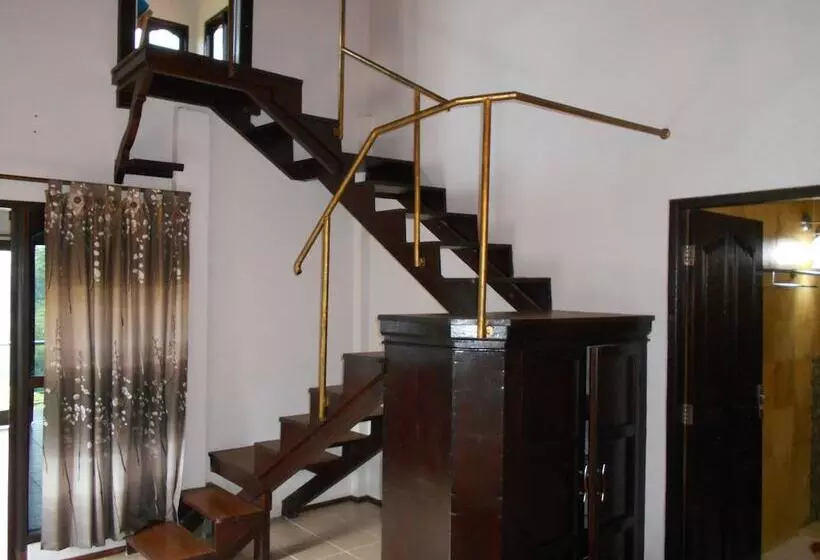 Shangrilah Villas
