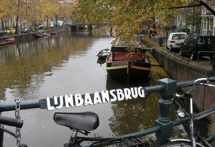 B&b Singel 100