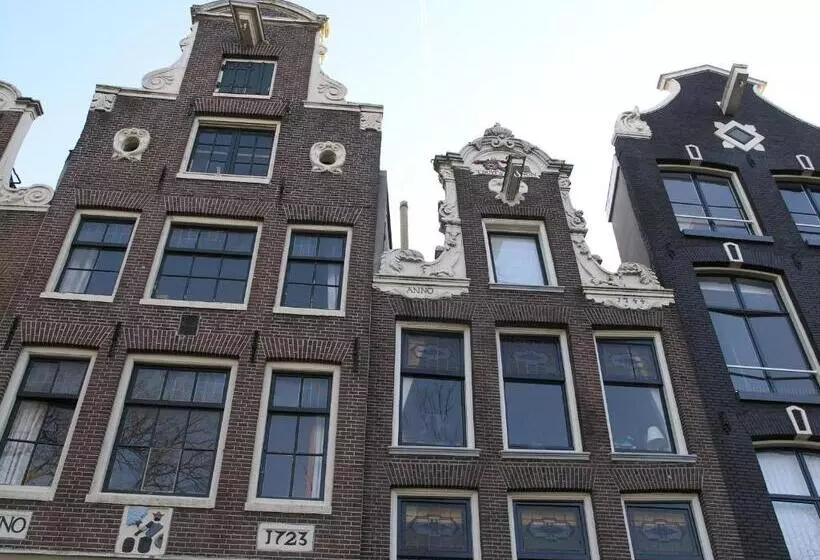 B&b Singel 100