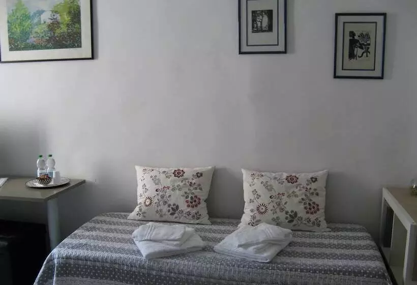 تختخواب و صبحانه Venice Home