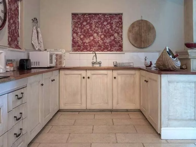 Rose Cottage