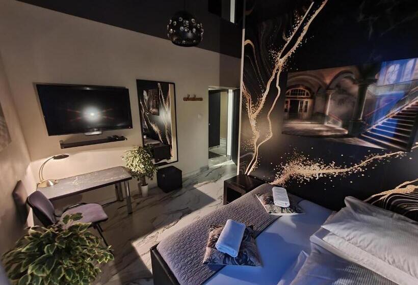 בית מלון כפרי Apartament Z Jacuzzi Kraków Rynek