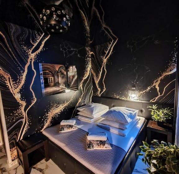 בית מלון כפרי Apartament Z Jacuzzi Kraków Rynek