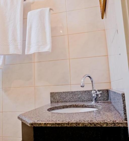 هتل Chapeco Center