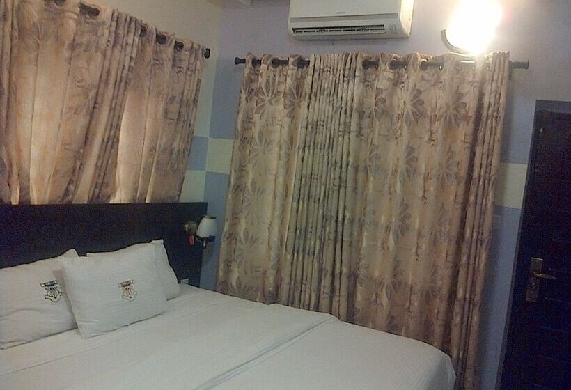 هتل Esado Suites And Conference Oregun