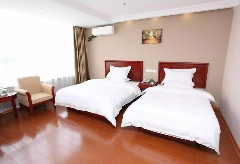 Hotelli Greentree Inn Rugao Bus Station