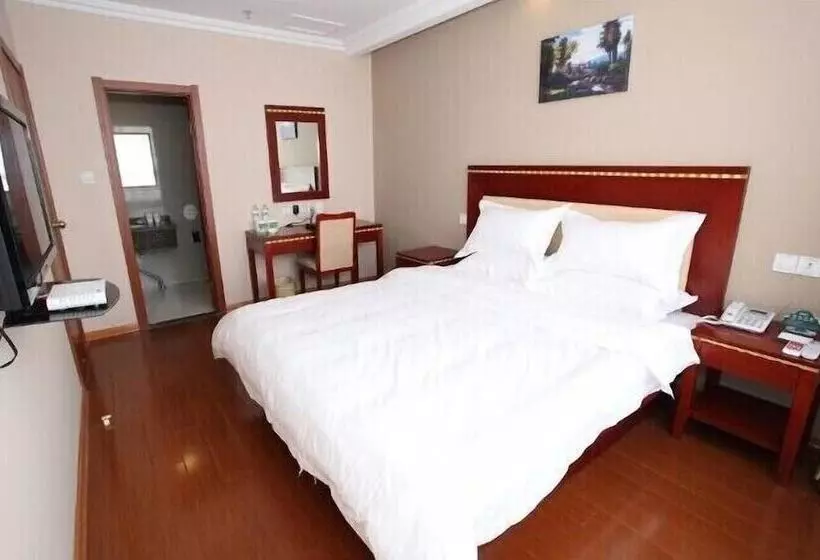 Hotelli Greentree Inn Rugao Bus Station