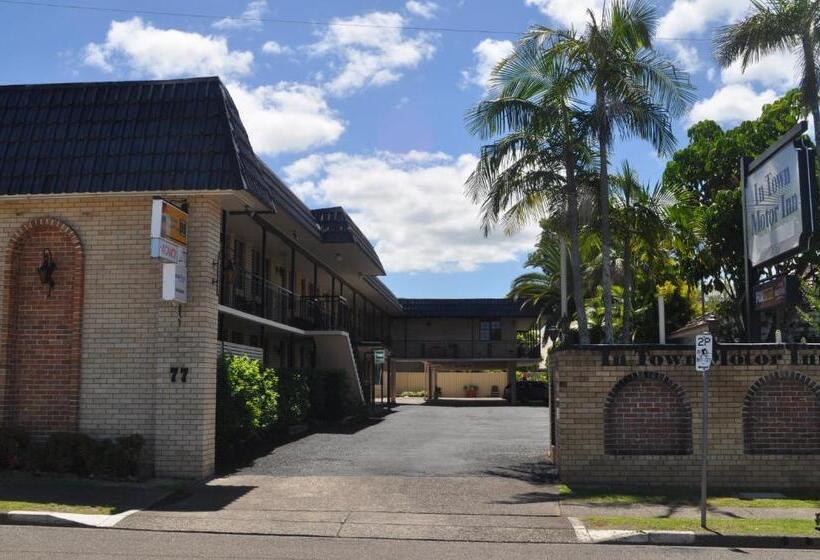 בית מלון כפרי In Town Motor Inn