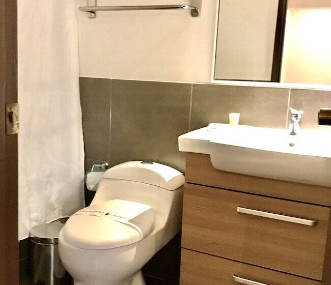 Ku Hotel Turismo Temuco