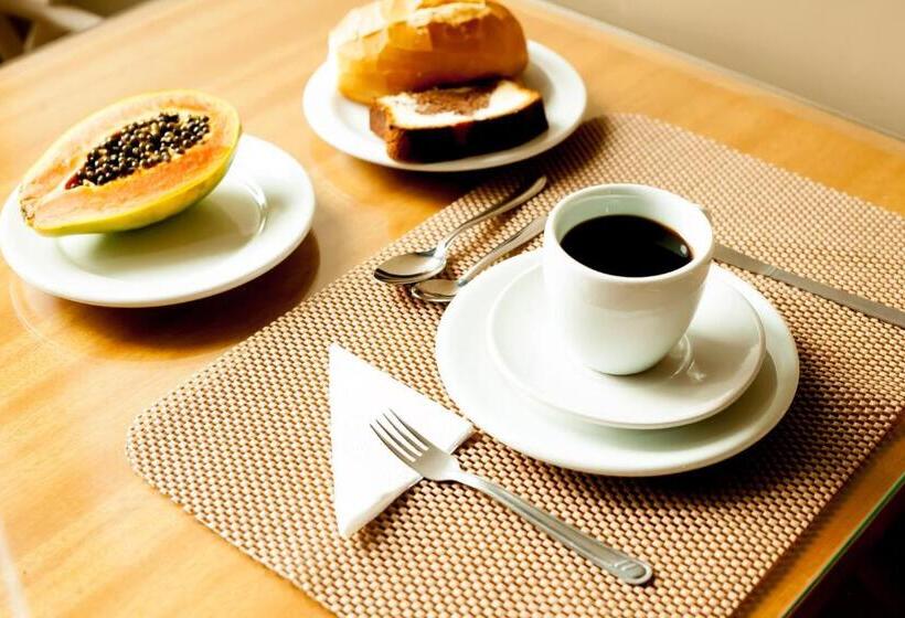 בית מלון כפרי Maia