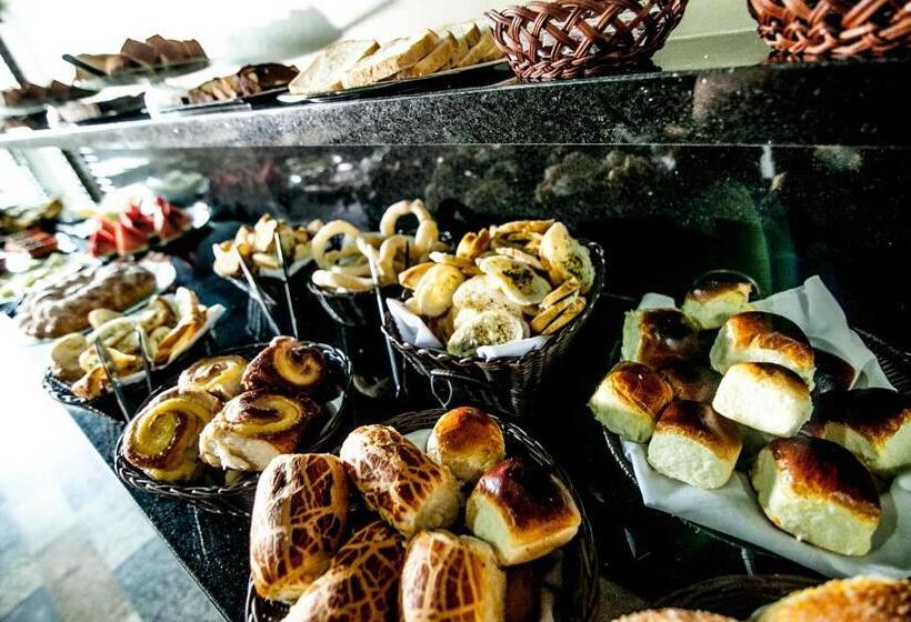 בית מלון כפרי Maia