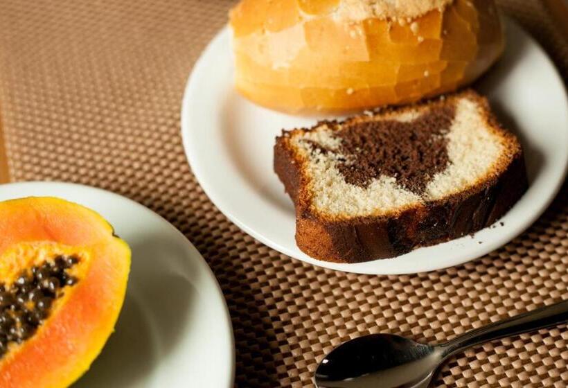 בית מלון כפרי Maia