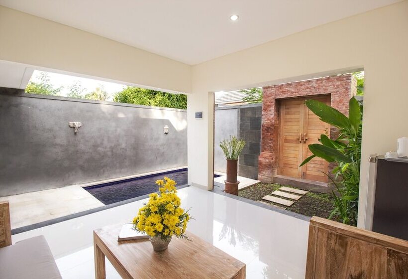 ホテル Uma De Villa Sanur