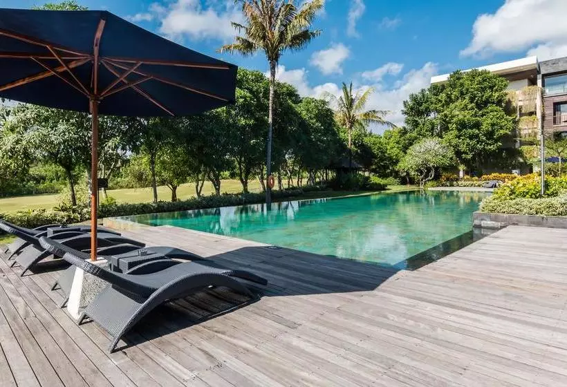 ホテル Zen Premium Uluwatu Complex
