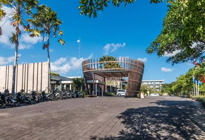 ホテル Zen Premium Uluwatu Complex