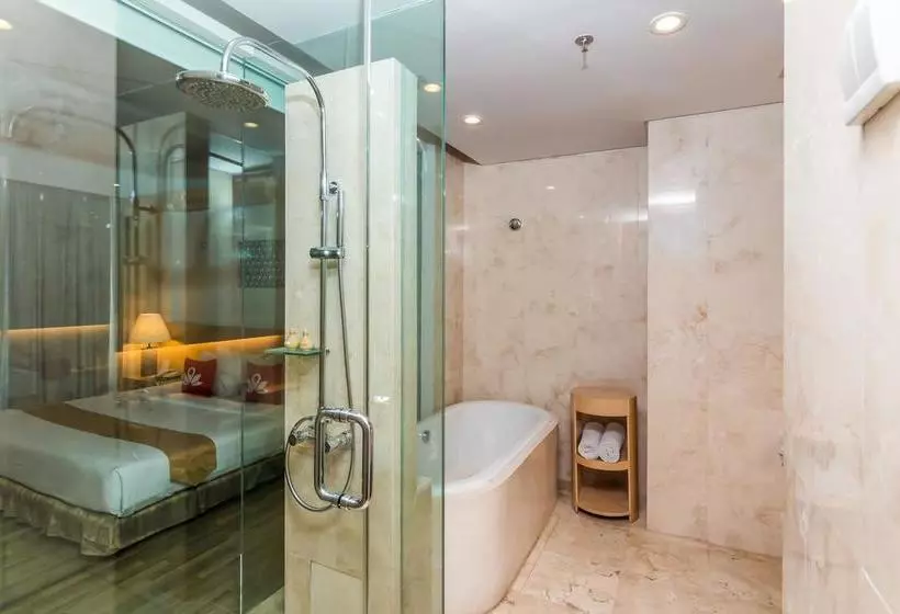 ホテル Zen Premium Uluwatu Complex