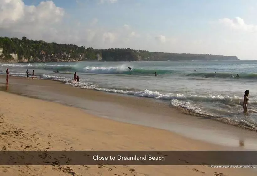 ホテル Zen Premium Uluwatu Complex