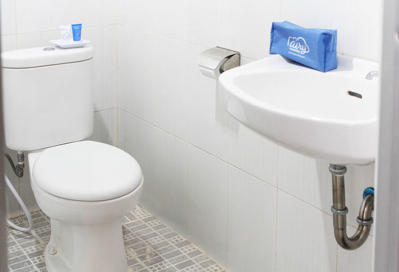 호텔 Airy Mataram Arya Banjar Getas Lombok