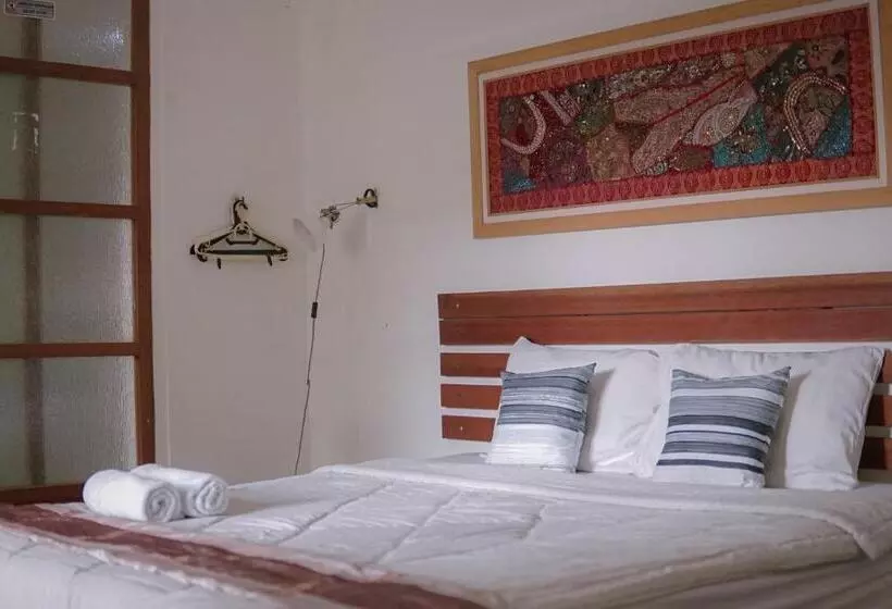 Hotel Augustina Home