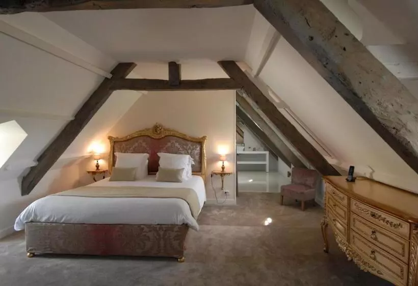 هتل Domaine De Bayeux