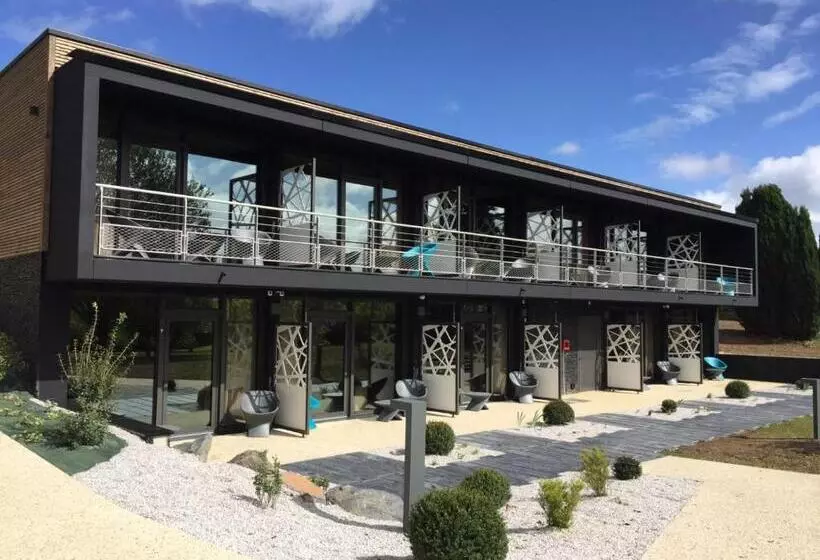 هتل Domaine De Bayeux