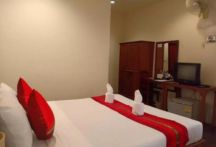ホテル Home Inn Pai Garden