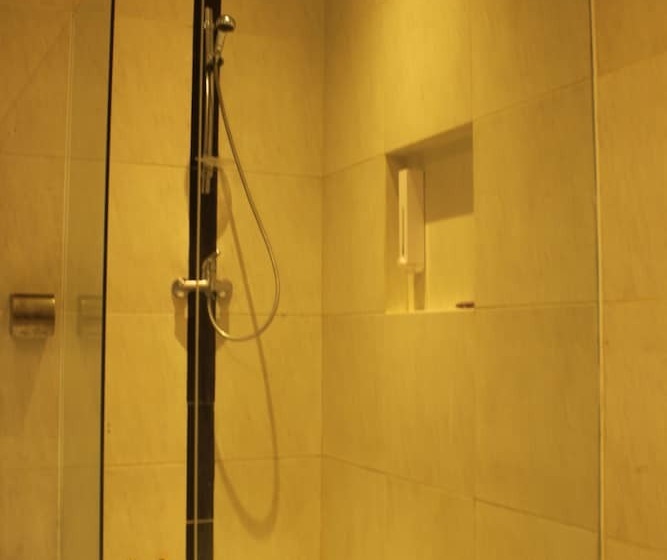 Отель Lovender Guesthouse