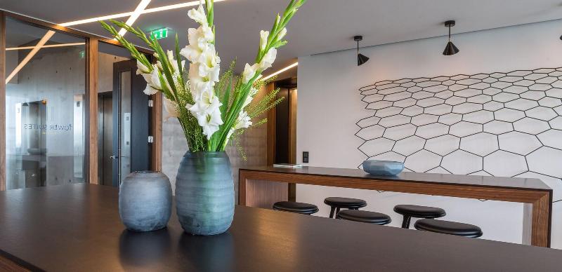 هتل Tower Suites Reykjavik