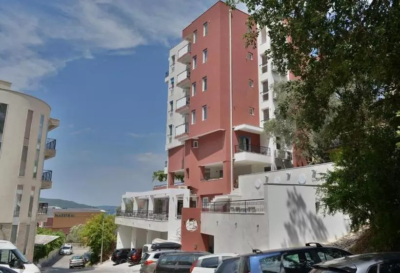 هتل Villa Katarina