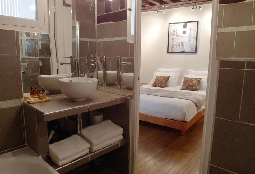 Louvre Parisian Chicsuites