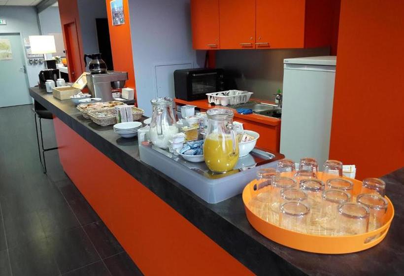 Adonis Dijon Maison Internationale