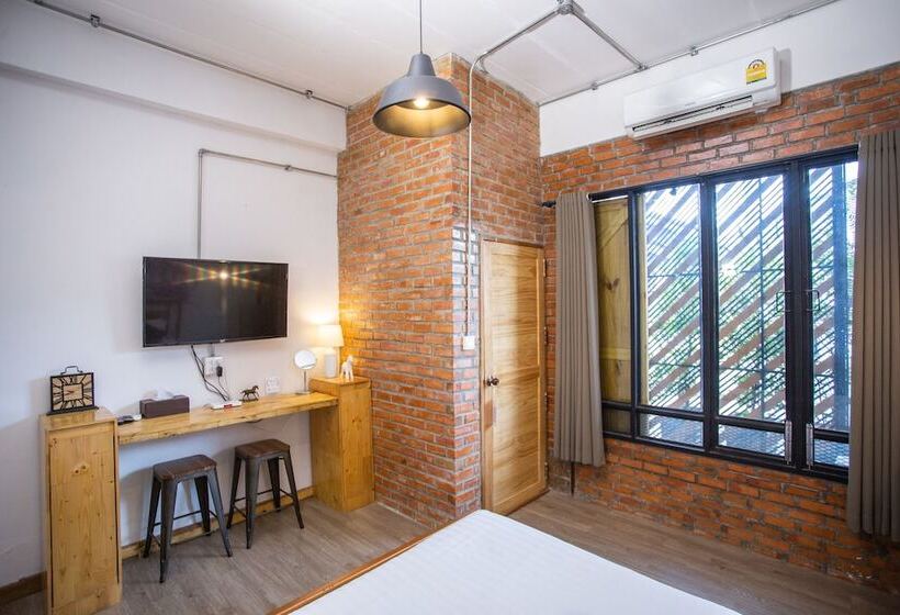 Пансион Indiego Space