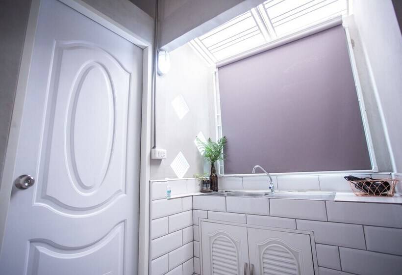 Пансион Indiego Space