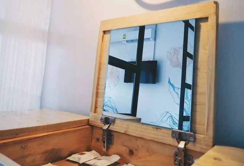 پانسیون Indiego Space