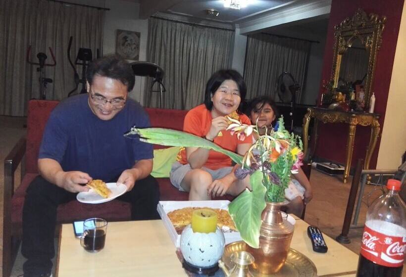 Sagarmatha Apartment Bed & Breakfast