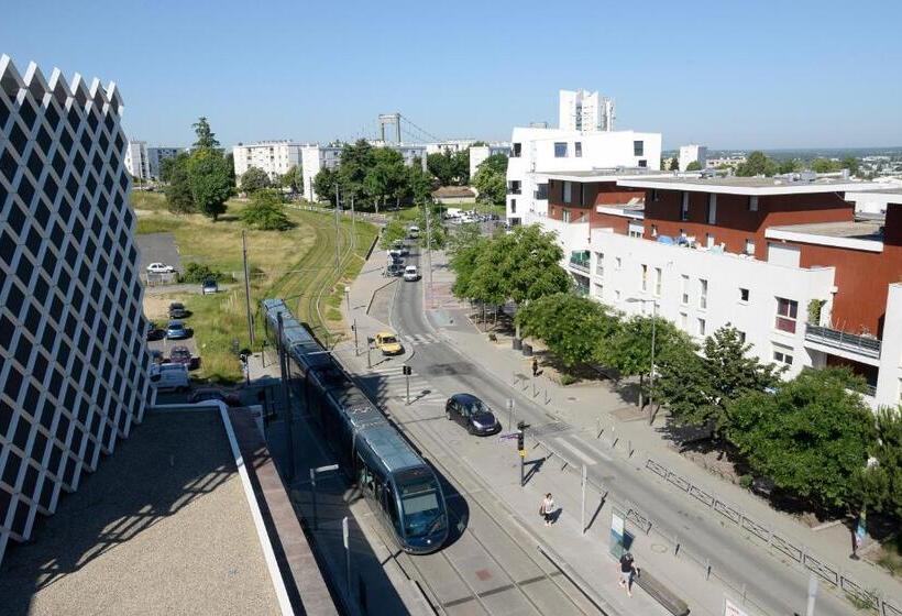 Study Hôtel Bordeaux Lormont