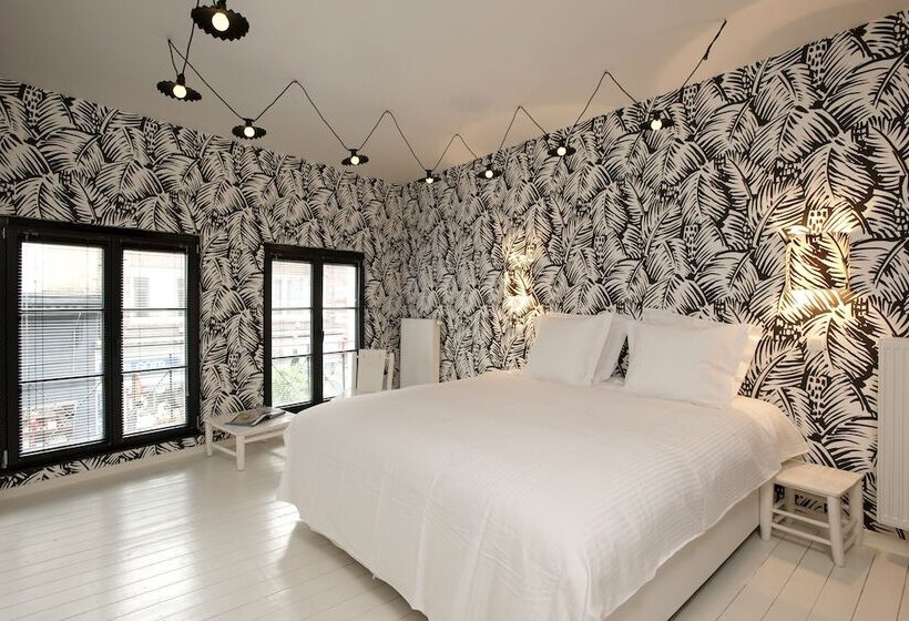 تختخواب و صبحانه La Maison Haute Guest House