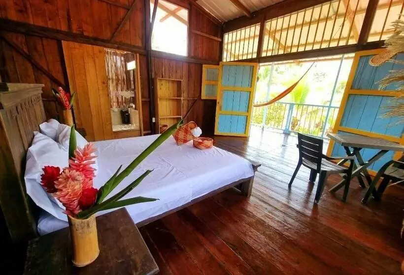 Hotelli Tortuga Bay Eco