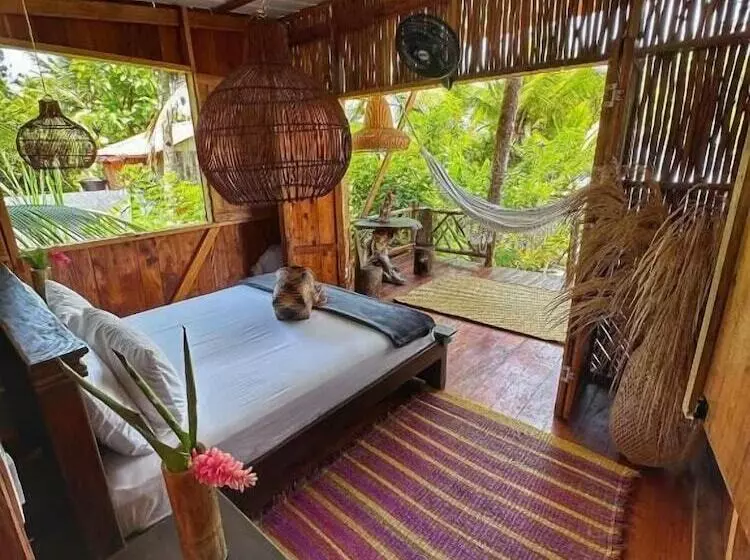 Hotelli Tortuga Bay Eco