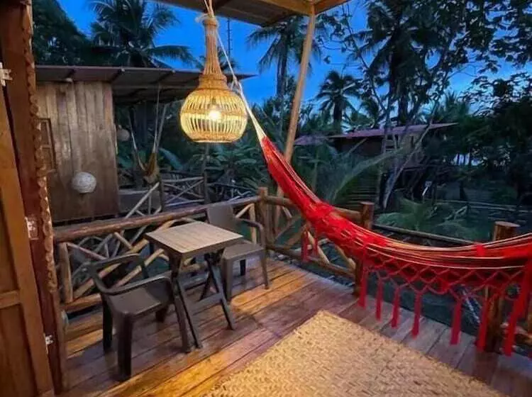 Hotelli Tortuga Bay Eco