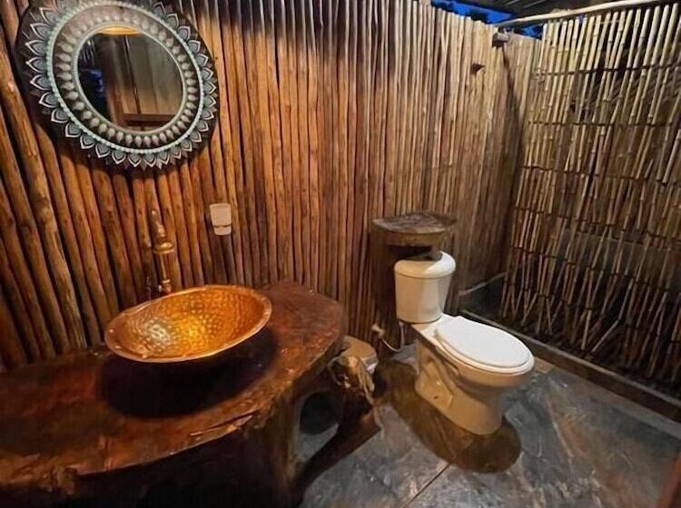 Szálloda Tortuga Bay Eco