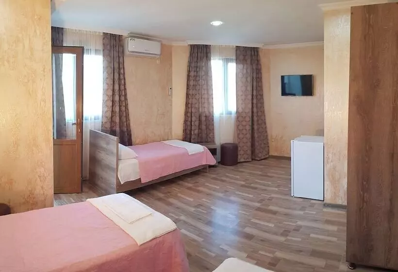 پانسیون Guest House Marina