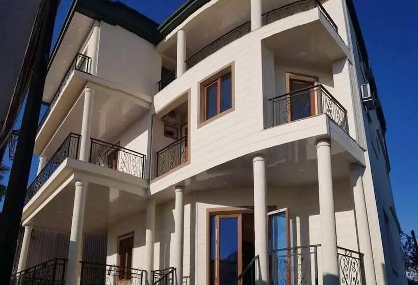 پانسیون Guest House Marina